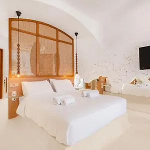 Faos Exclusive Apartment
